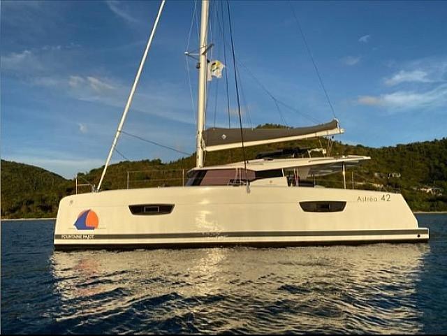 FP Astréa 42/4 cabin - Ndoto